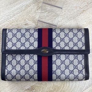 Authentic GUCCI Sherry Leather Clutch Bag in Navy Blue